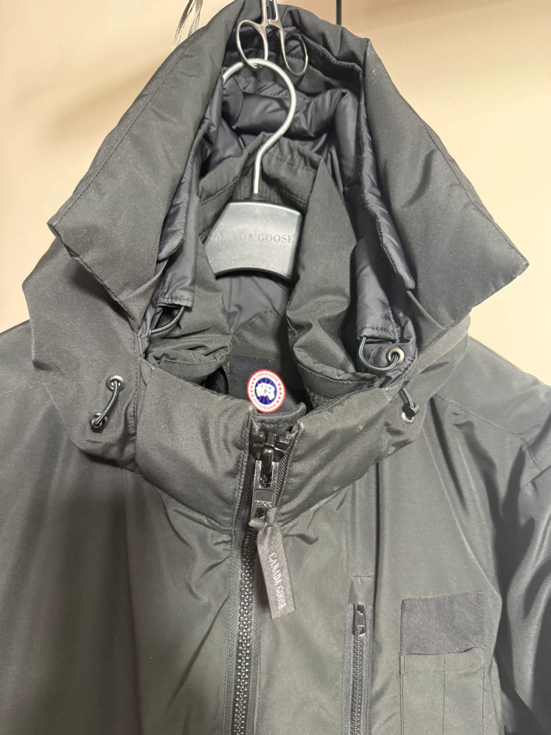 Canada Goose Black Jacket - photo 2