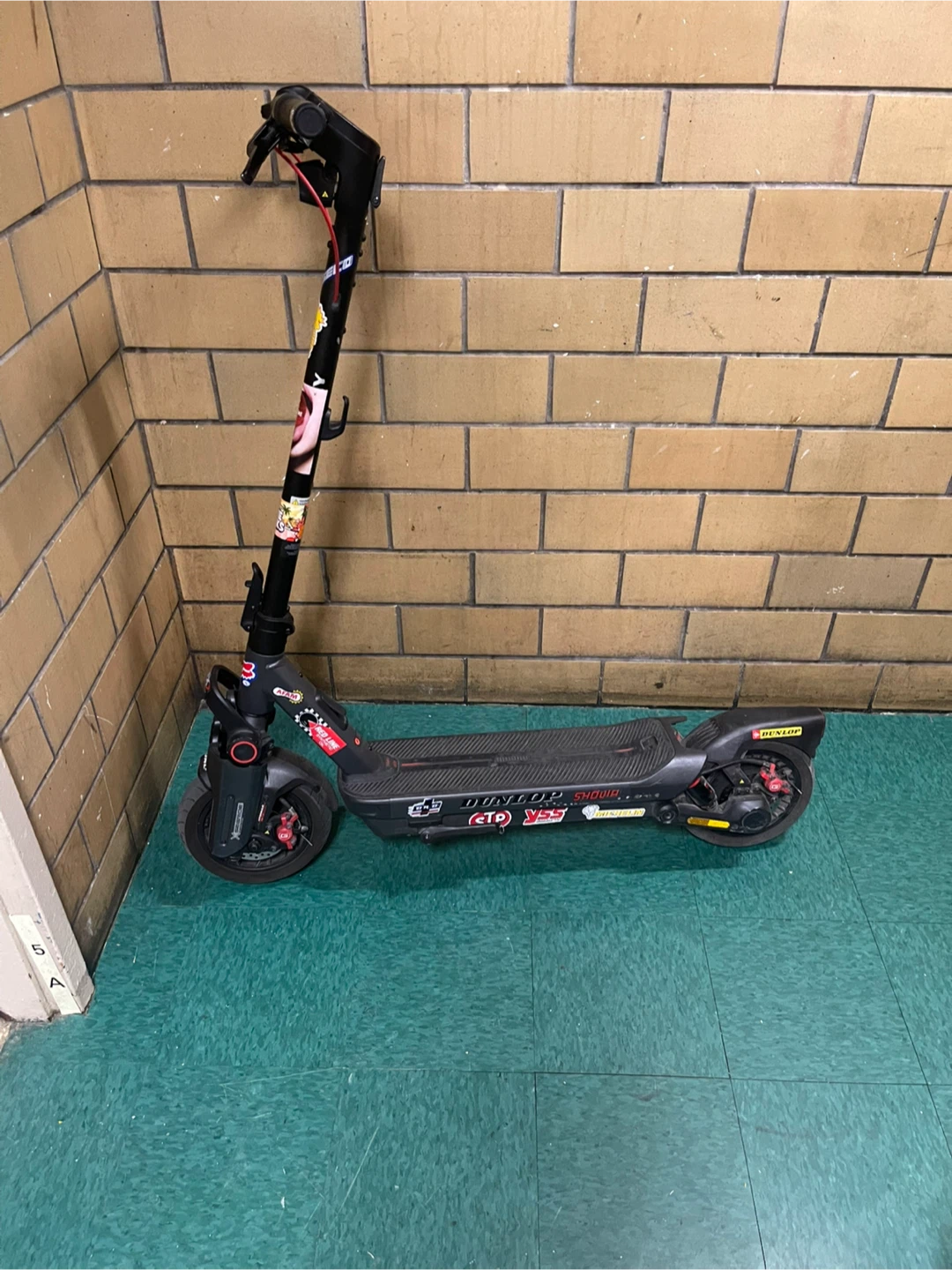 Segway Max G3 Black Electric Scooter - photo 3