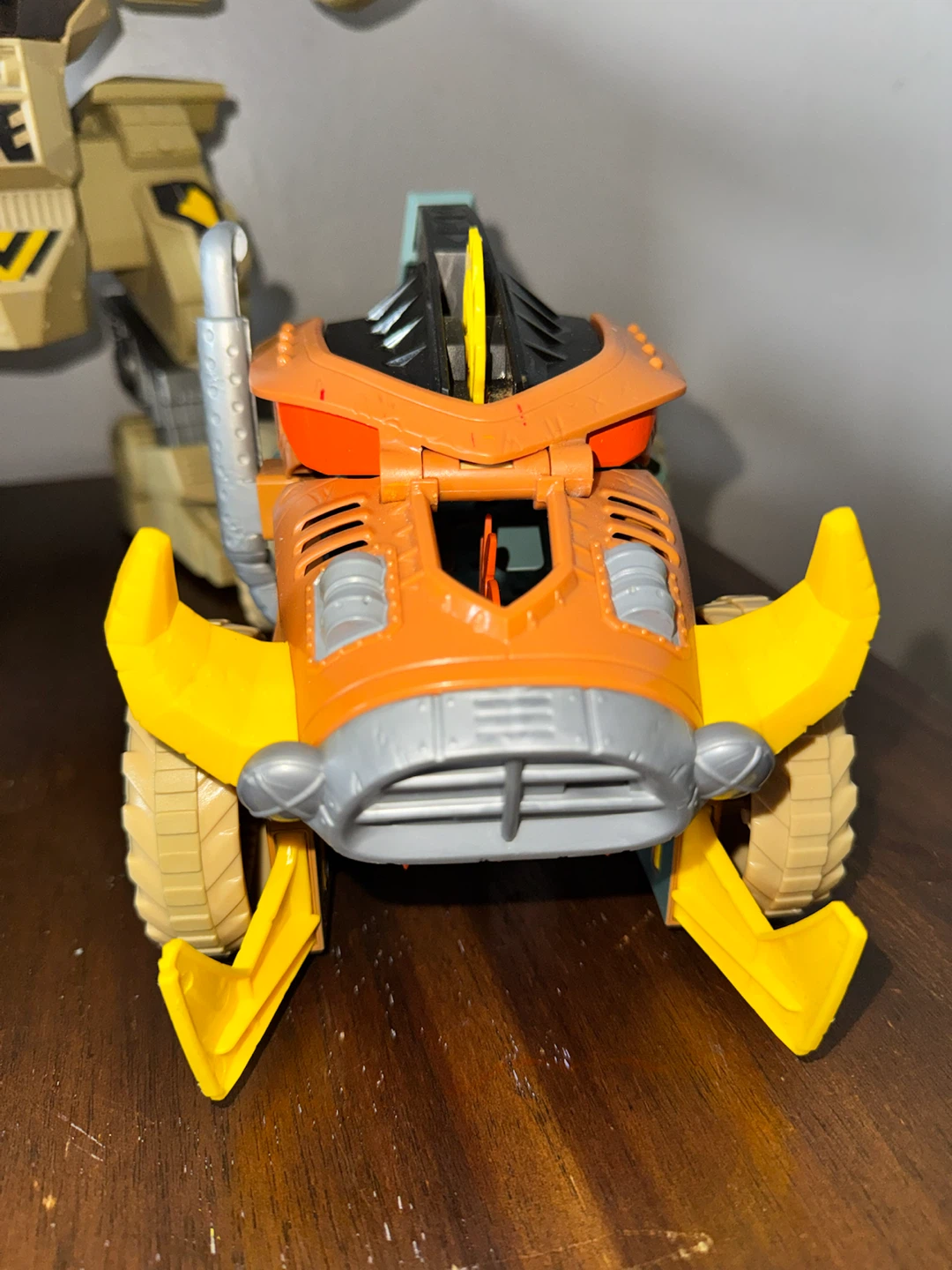 Sky Crew Toy Bus and Action Vehicle Set - photo 2