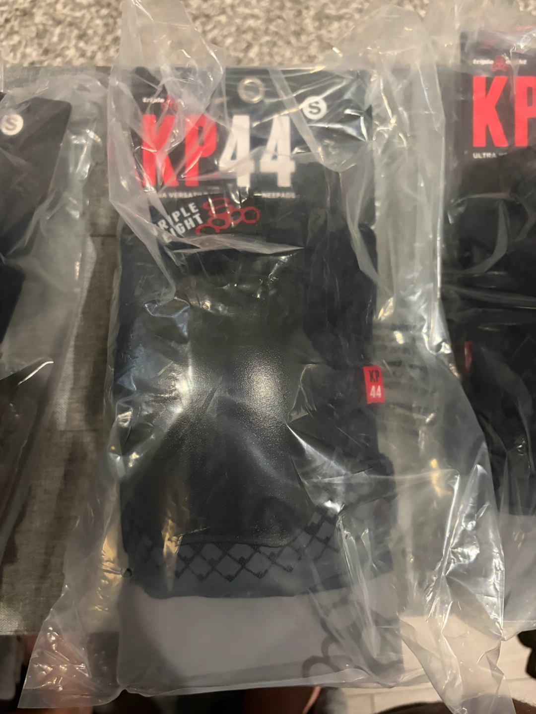 Triple Eight KP44 Knee Pads - Size Small - photo 5