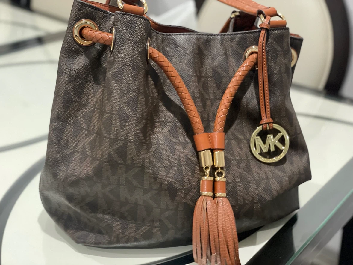 Michael Kors Brown Logo Bucket Bag - photo 4