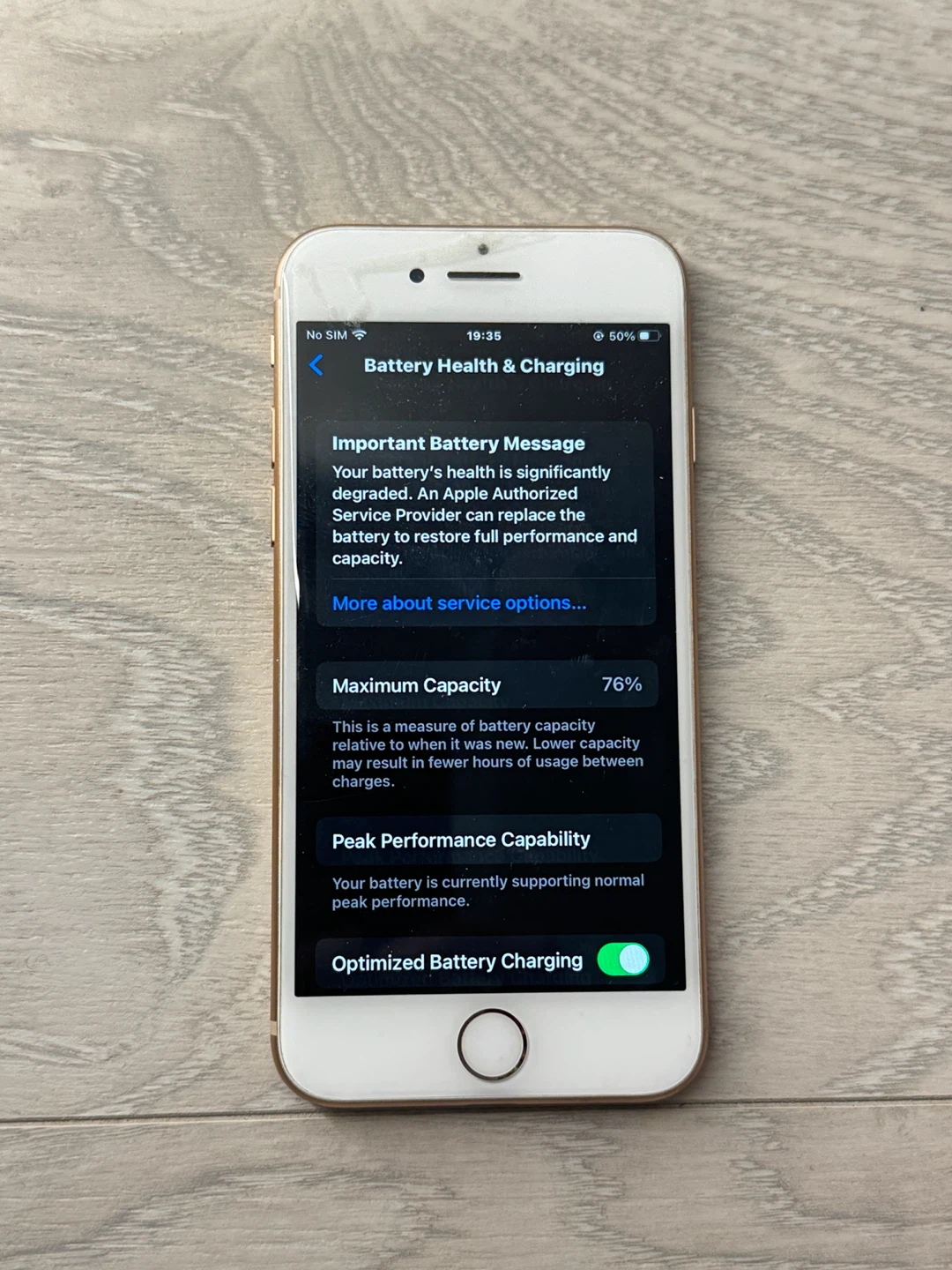 Apple iPhone 8 Gold - photo 3