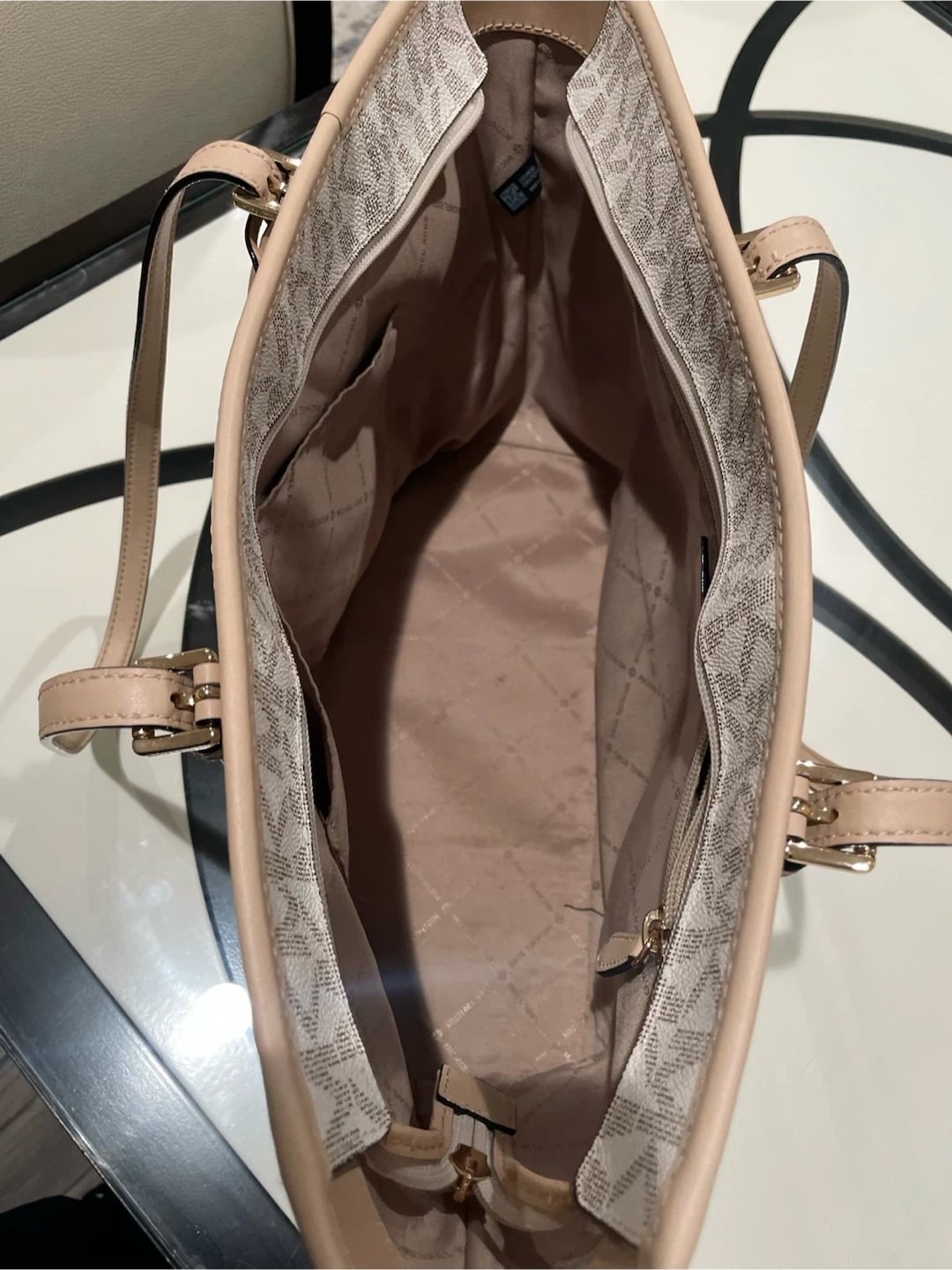 Michael Kors MK Logo Tote Bag - photo 3