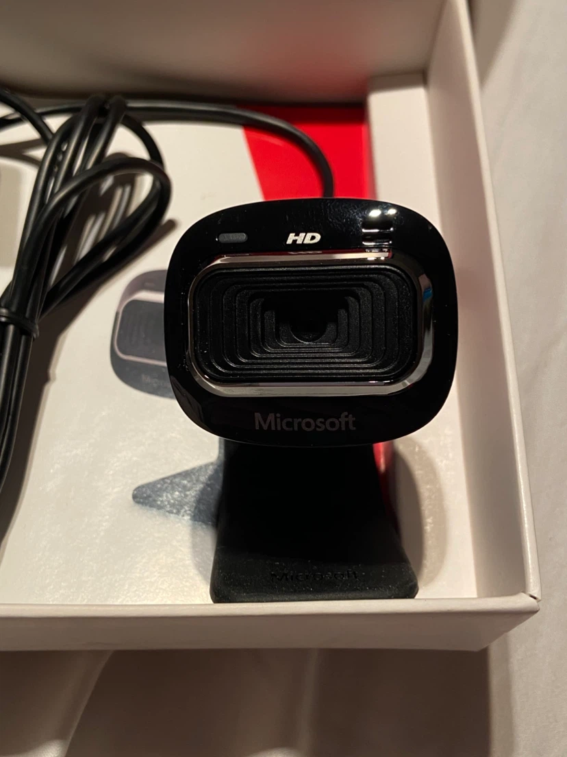 Microsoft LifeCam HD-3000 web cam - photo 3