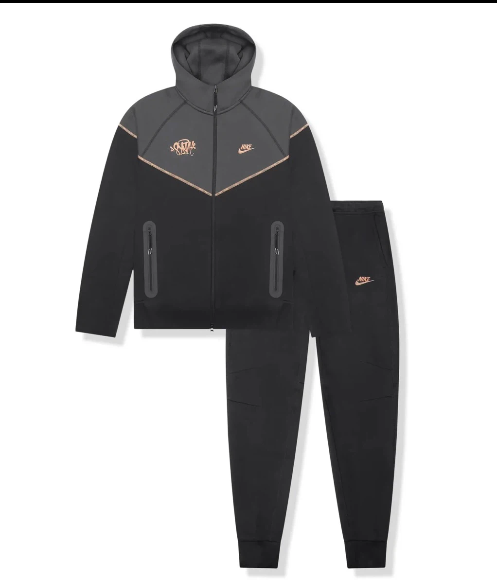 Nike Tech Fleece Tracksuit Set