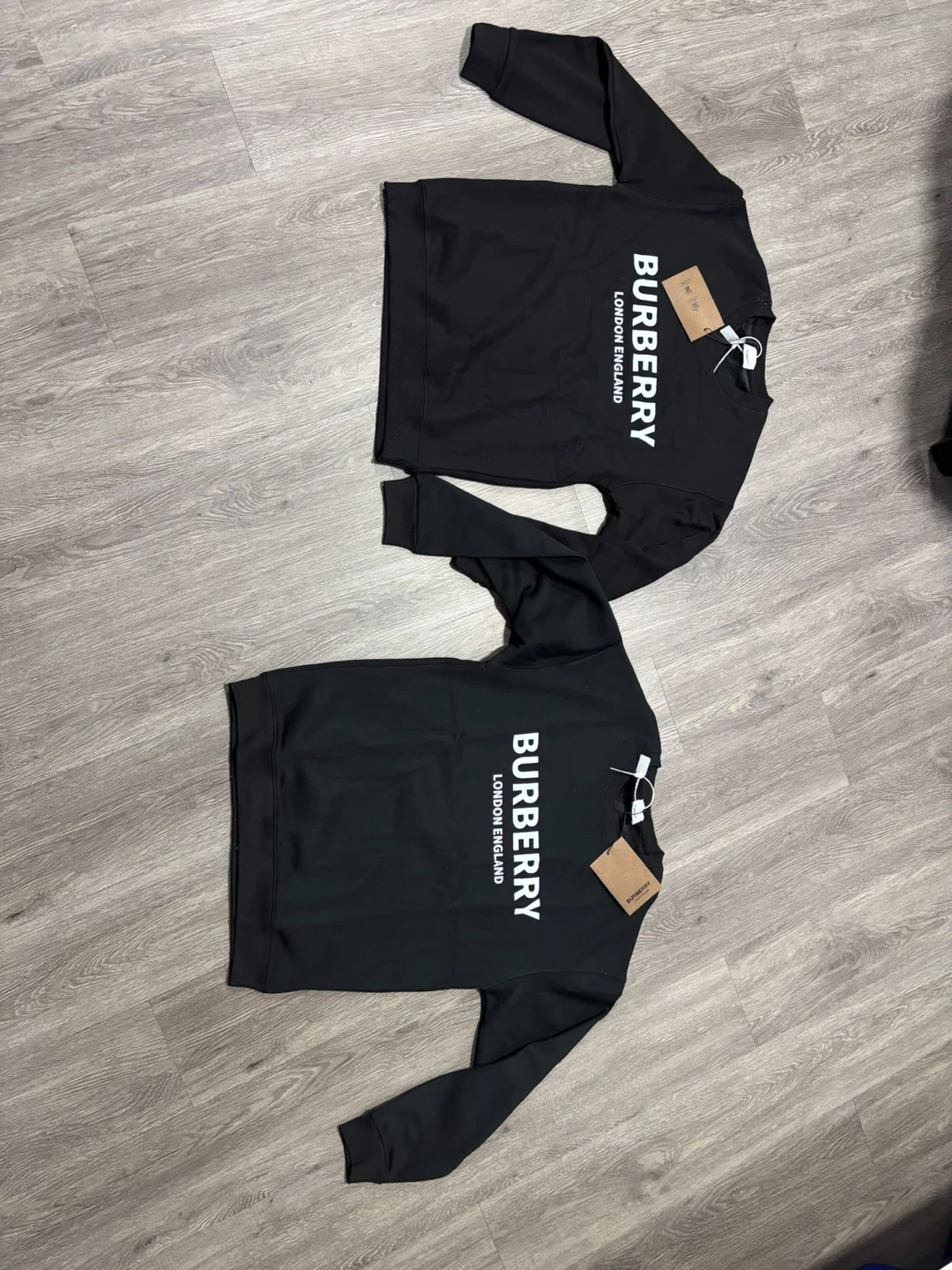 Burberry Black Sweatshirt (SEND OFFERS)