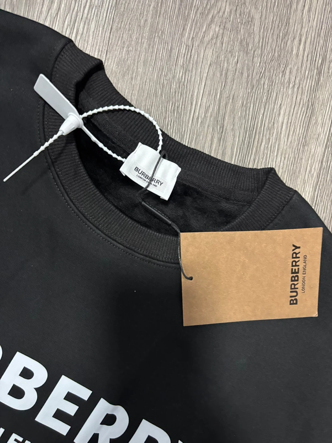 Burberry Black Sweatshirt (SEND OFFERS) - photo 3