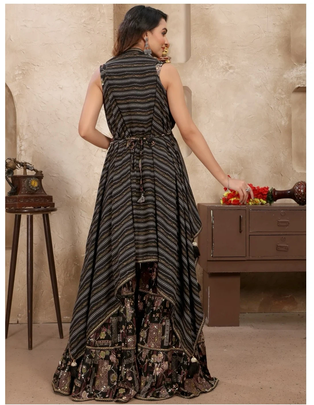 Move out sale- Black Floral Print Sharara Set - photo 2