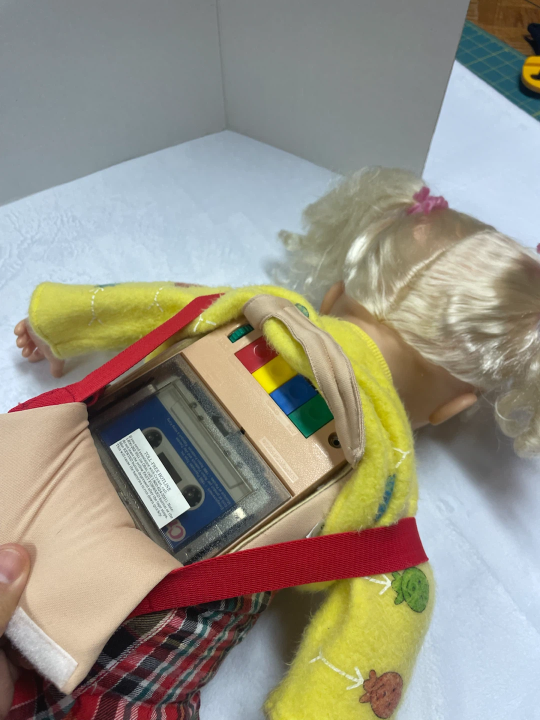 Vintage 1985 Playmates Cricket Doll - photo 5