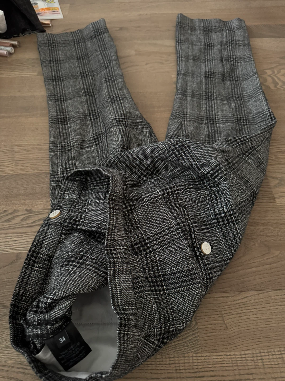 Sandro wool Grey Plaid Trousers, Size 34 - photo 3