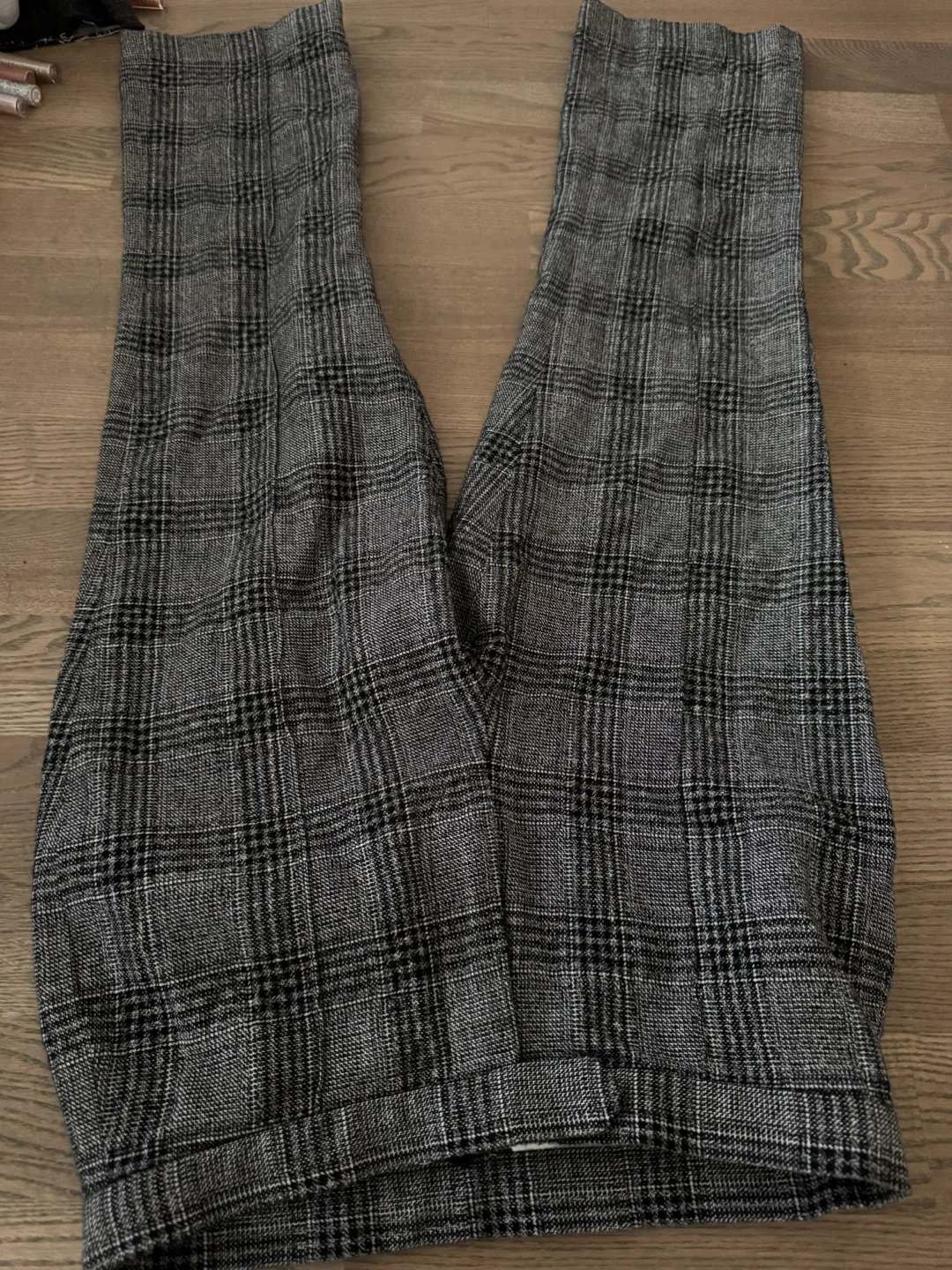 Sandro wool Grey Plaid Trousers, Size 34 - photo 4