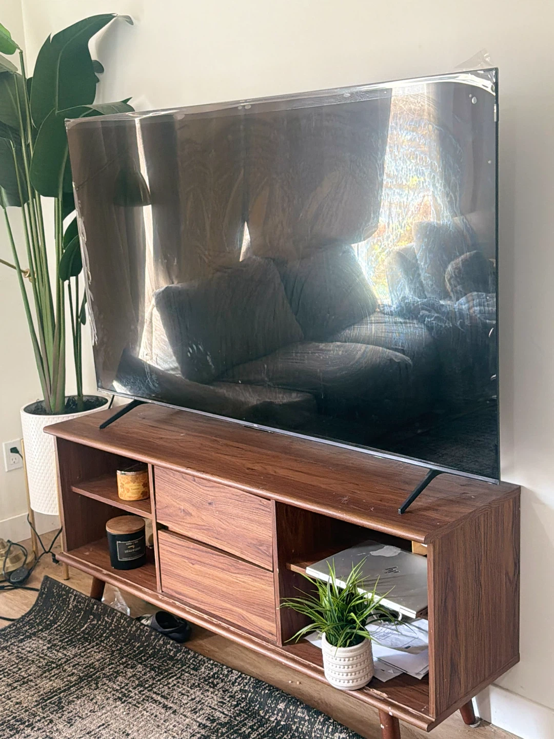 Mid-Century Modern Media Console - photo 2