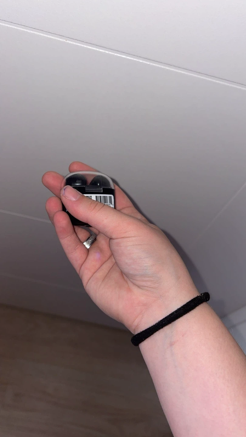 Onn True Wireless Earbuds Black - photo 4