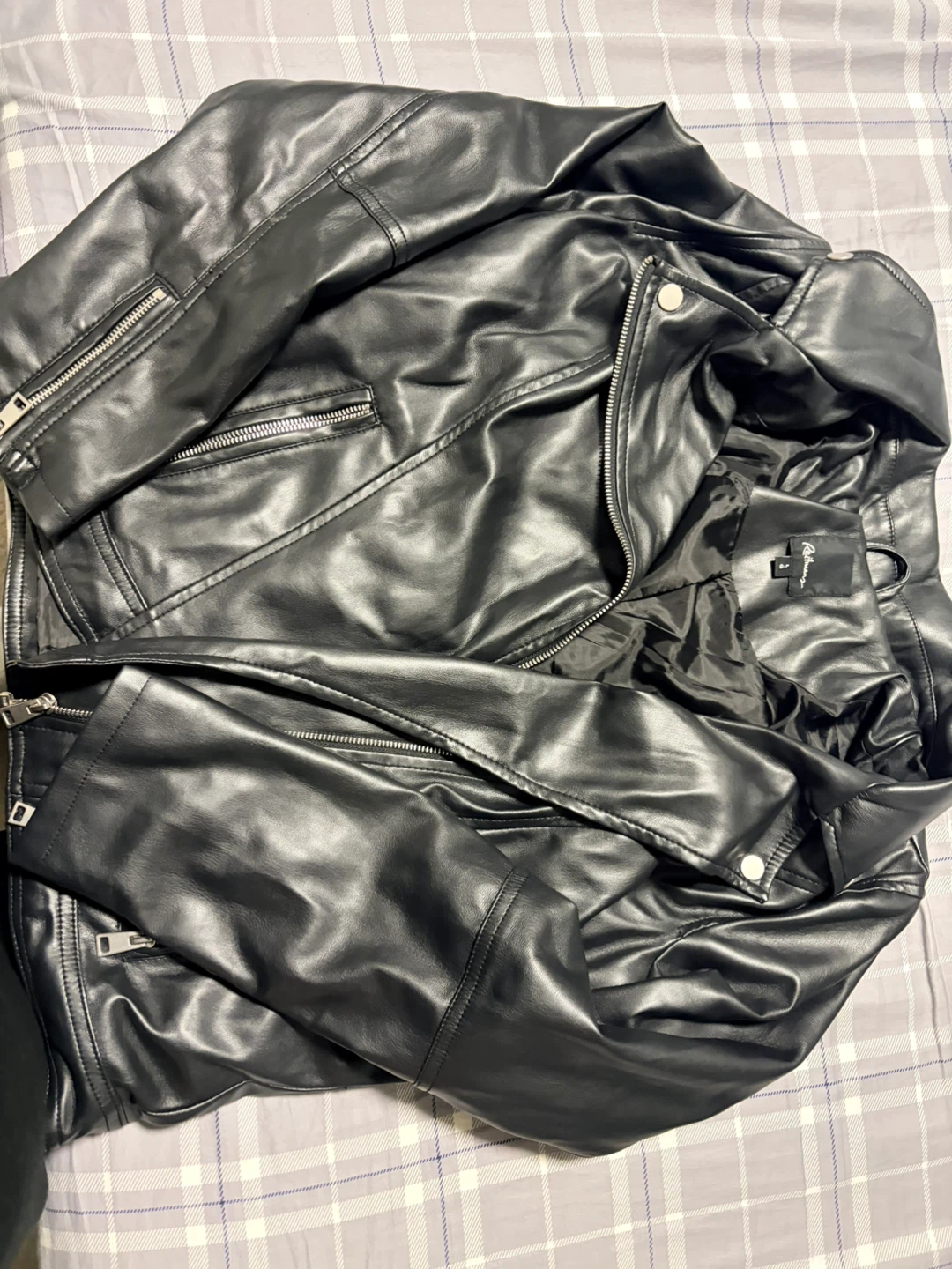 Reitmans Black Faux Leather Jacket- New without tags - photo 3