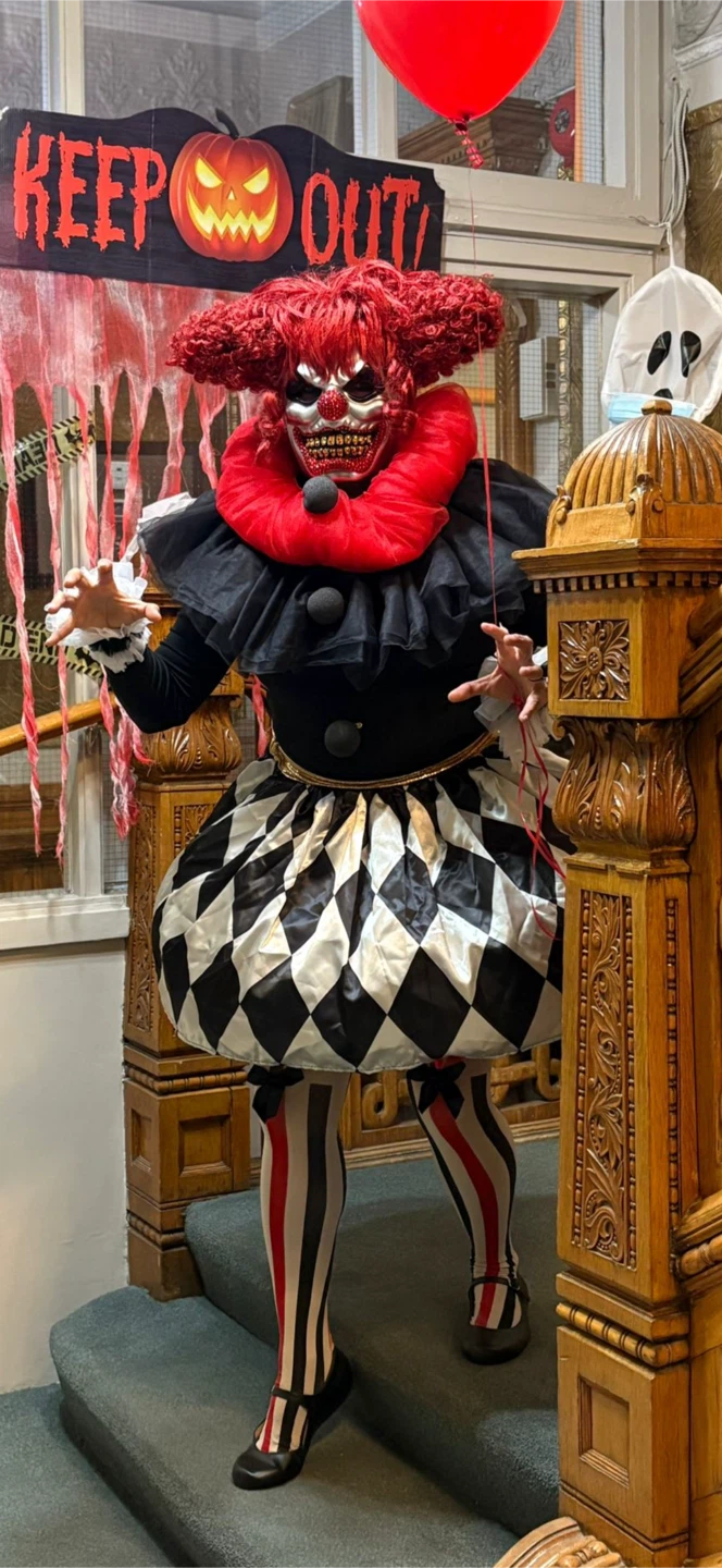 Creepy Clown Halloween Costume