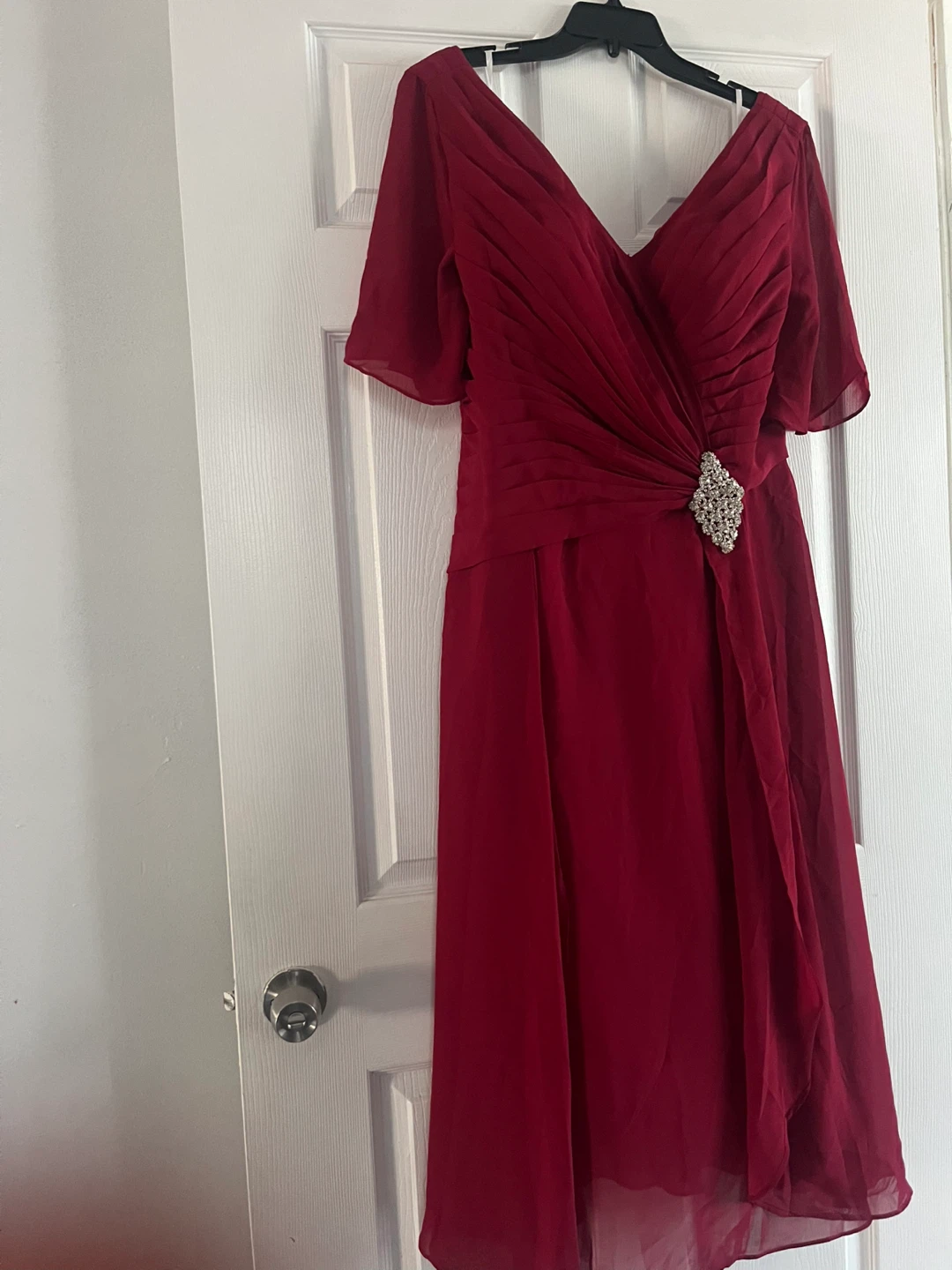DIGAO Burgundy Chiffon Evening Dress