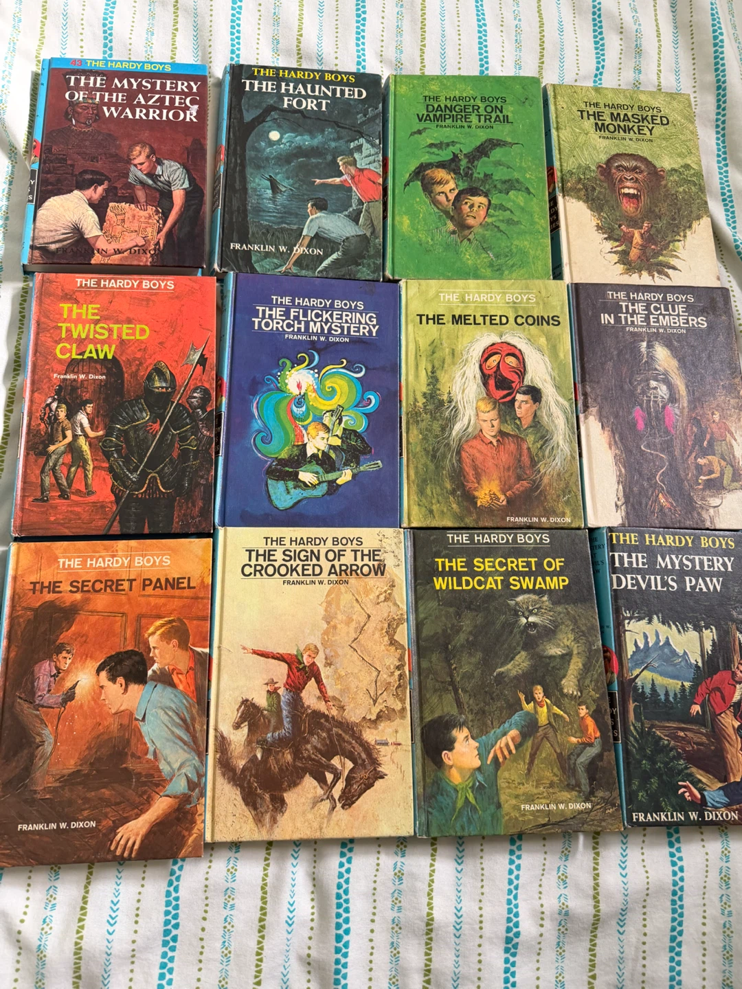 13 The Hardy Boys Mystery Series Books - photo 5