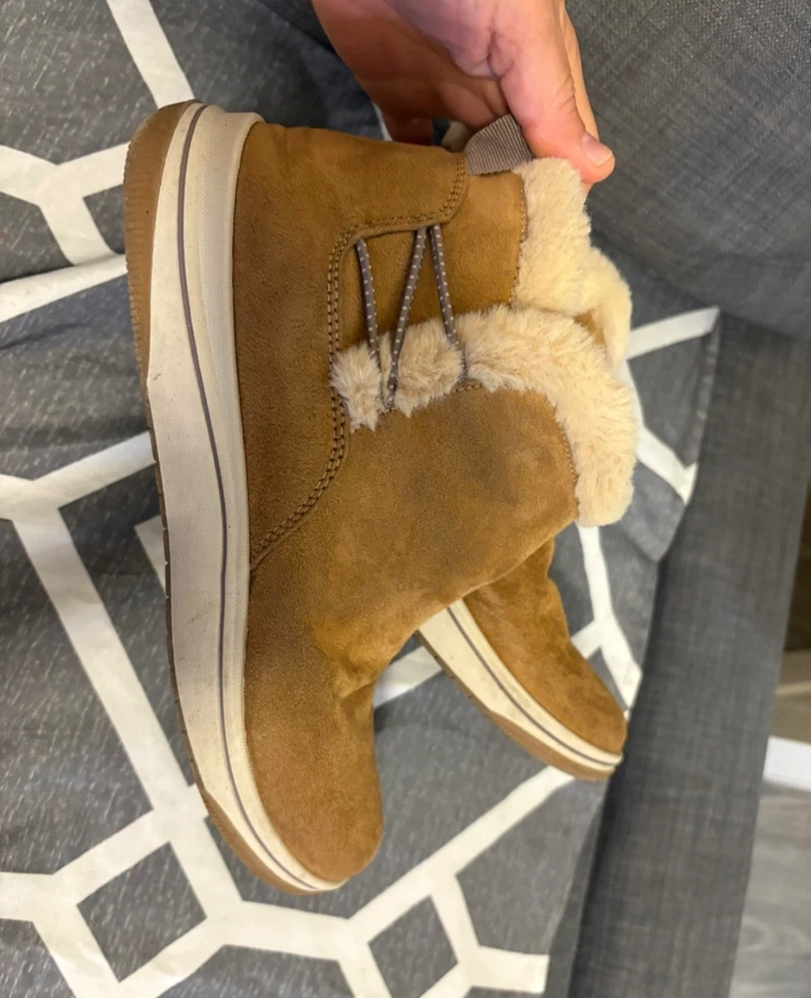 Clarks Tan Suede Fur-Lined Ankle Boots - photo 4