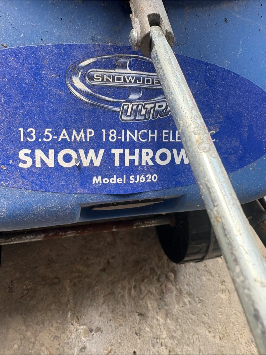 Snow Joe Ultra 13.5-Amp 18-Inch Electric Snow Thrower - photo 3