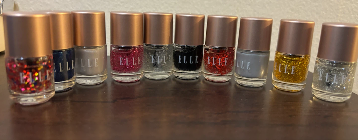 NEW-Elle Nail Polish Set-10 Bottles