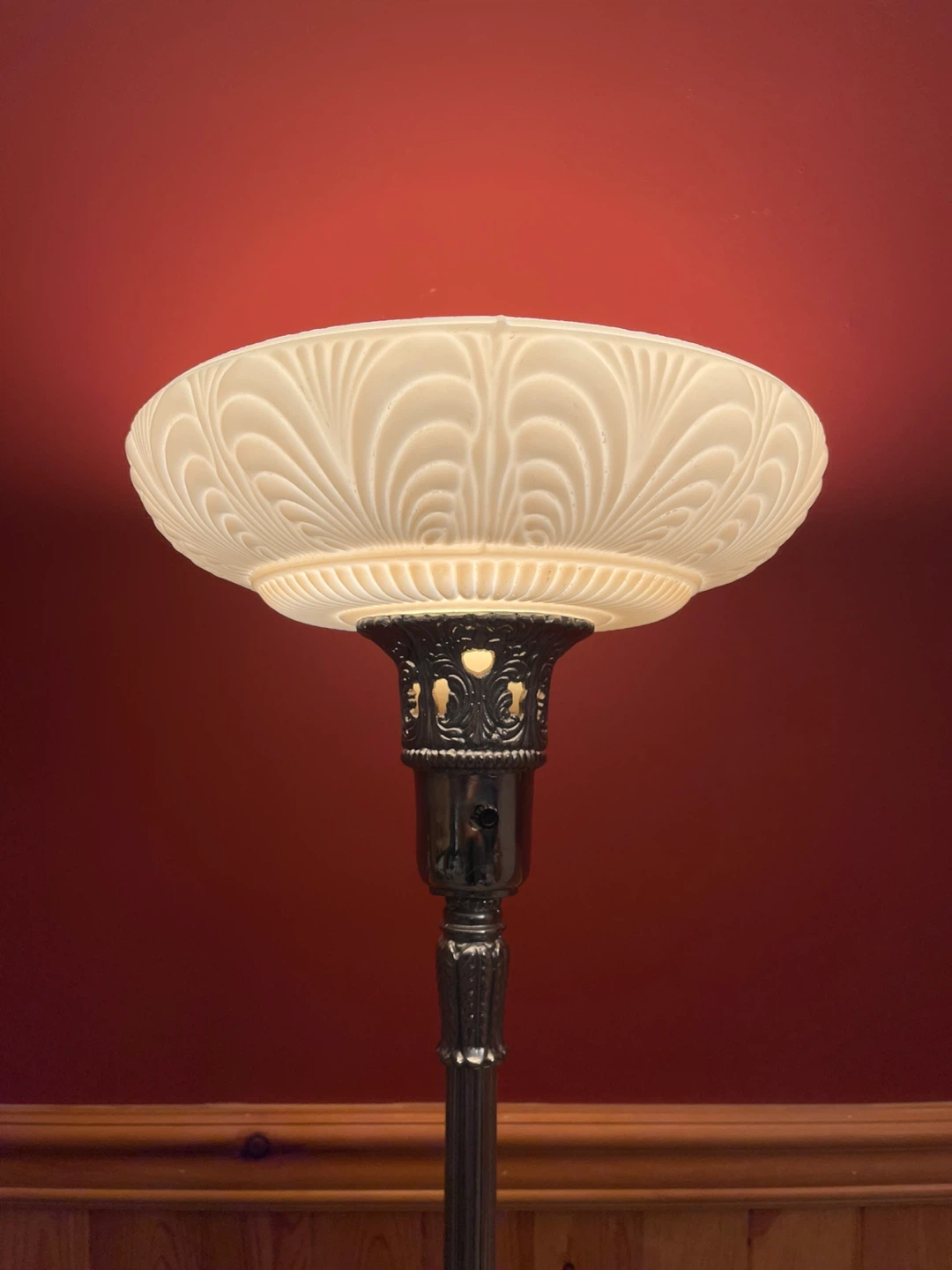 A beautiful vintage torchiere floor lamp - photo 2