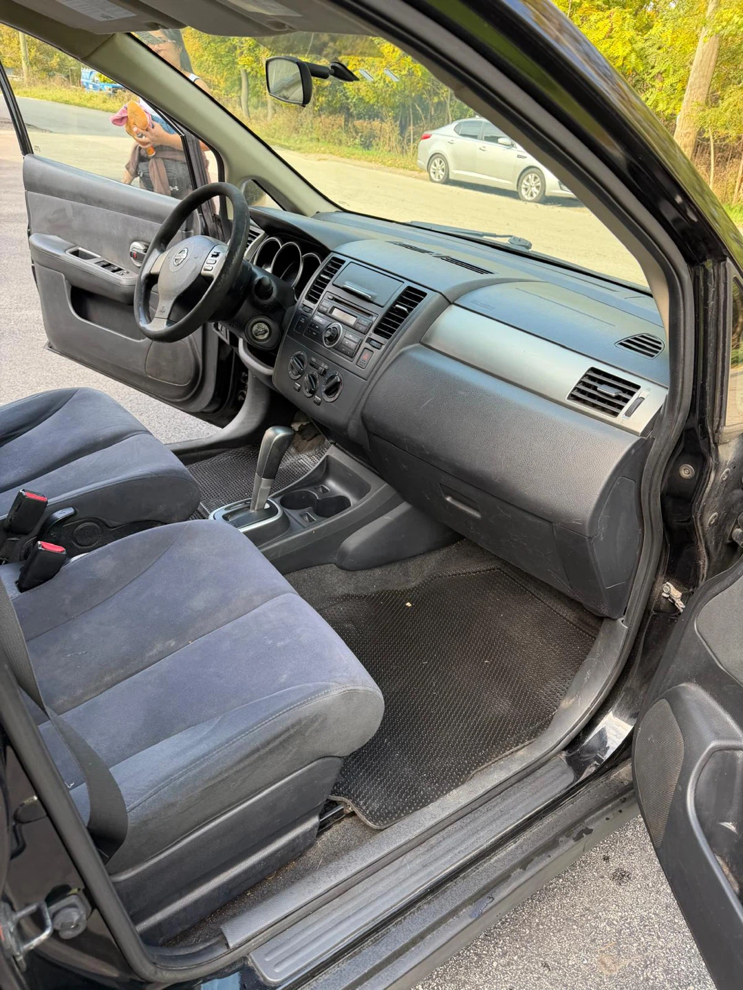 Nissan Versa 2009 - photo 3