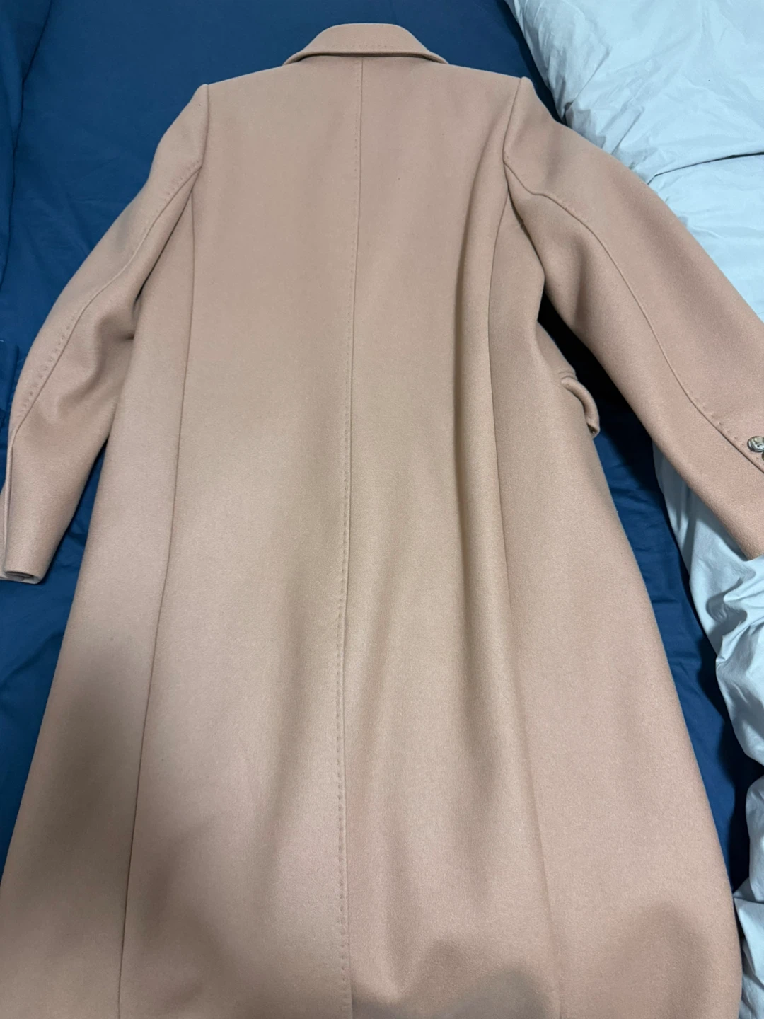 Selling Aritzia Babaton Constant Coat in the colour Saville - photo 2