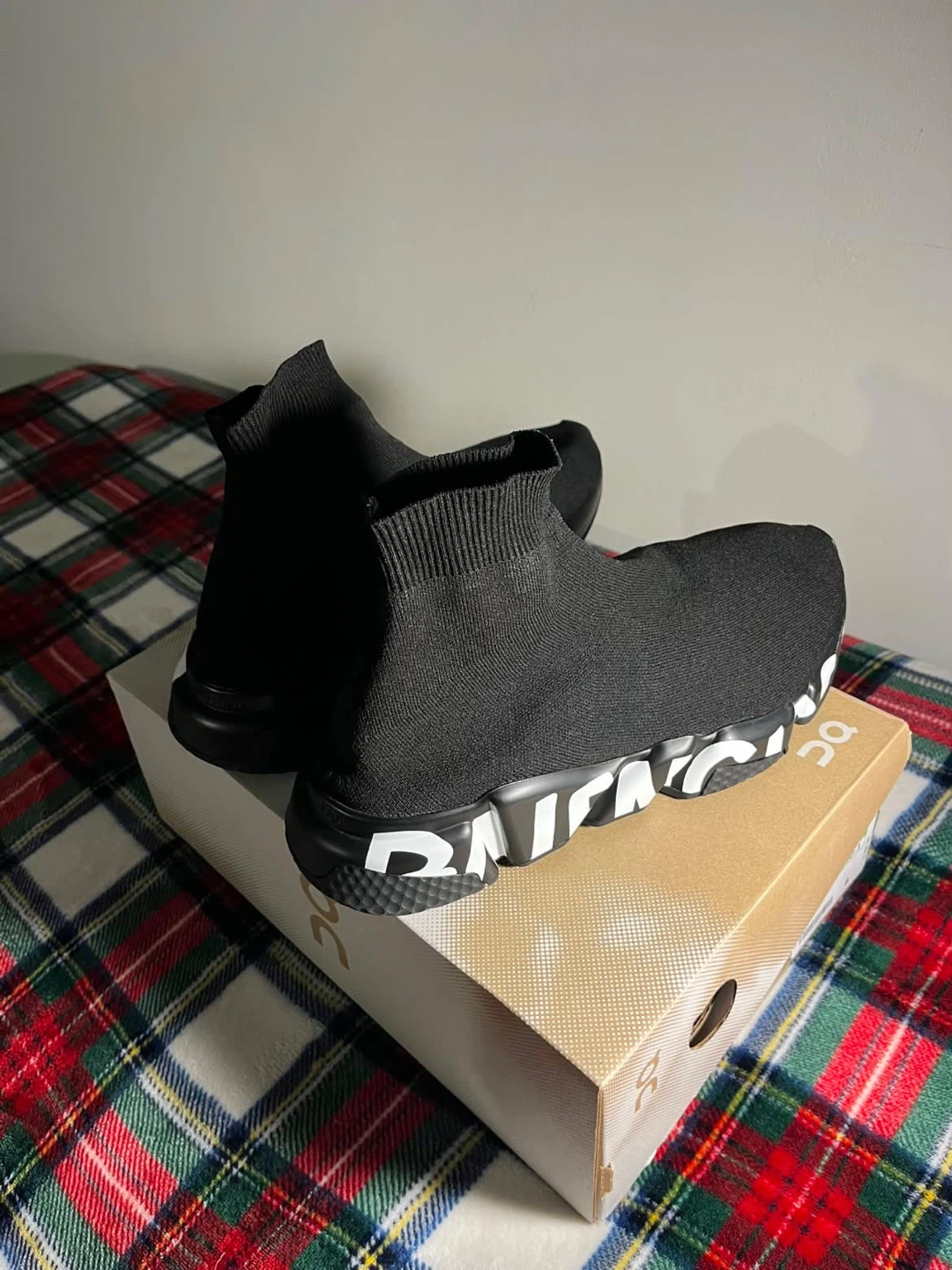 Balenciaga Speed Graffiti Sneakers Black size 8 - photo 2