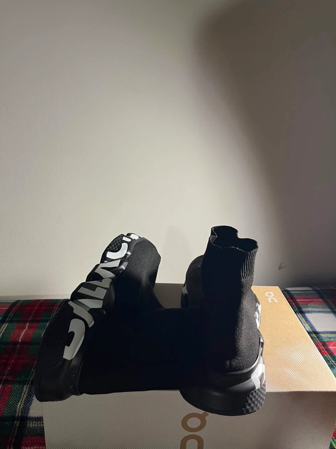 Balenciaga Speed Graffiti Sneakers Black size 8 - photo 3