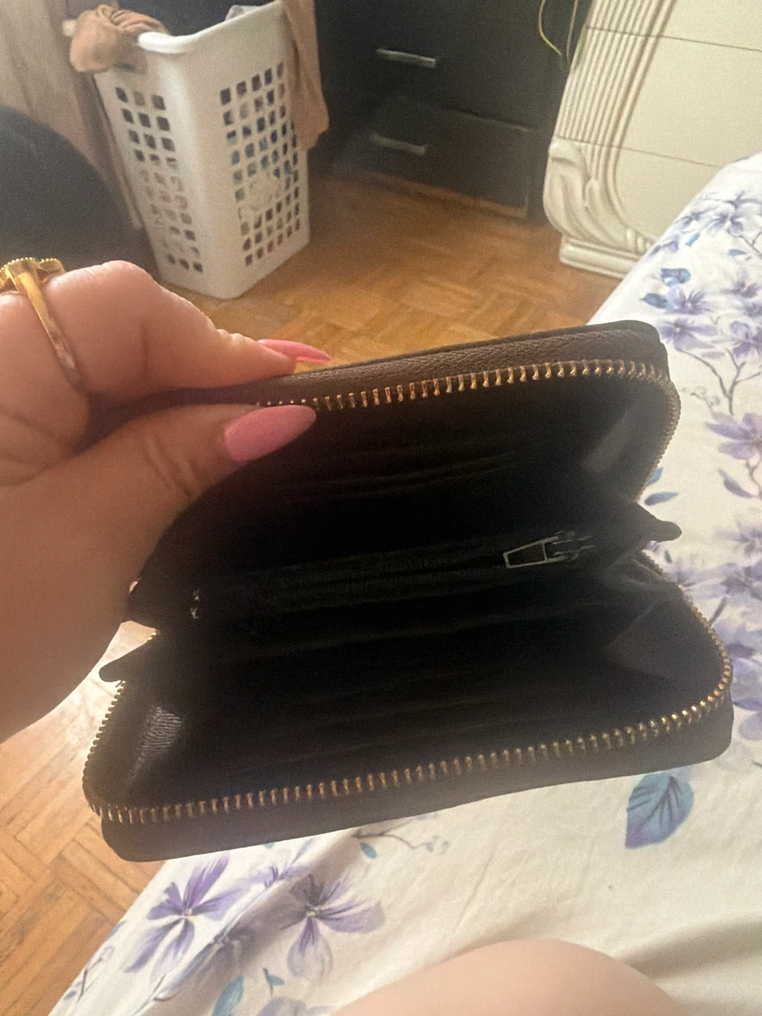 Louis Vuitton Damier Ebene Zippy Wallet - photo 3