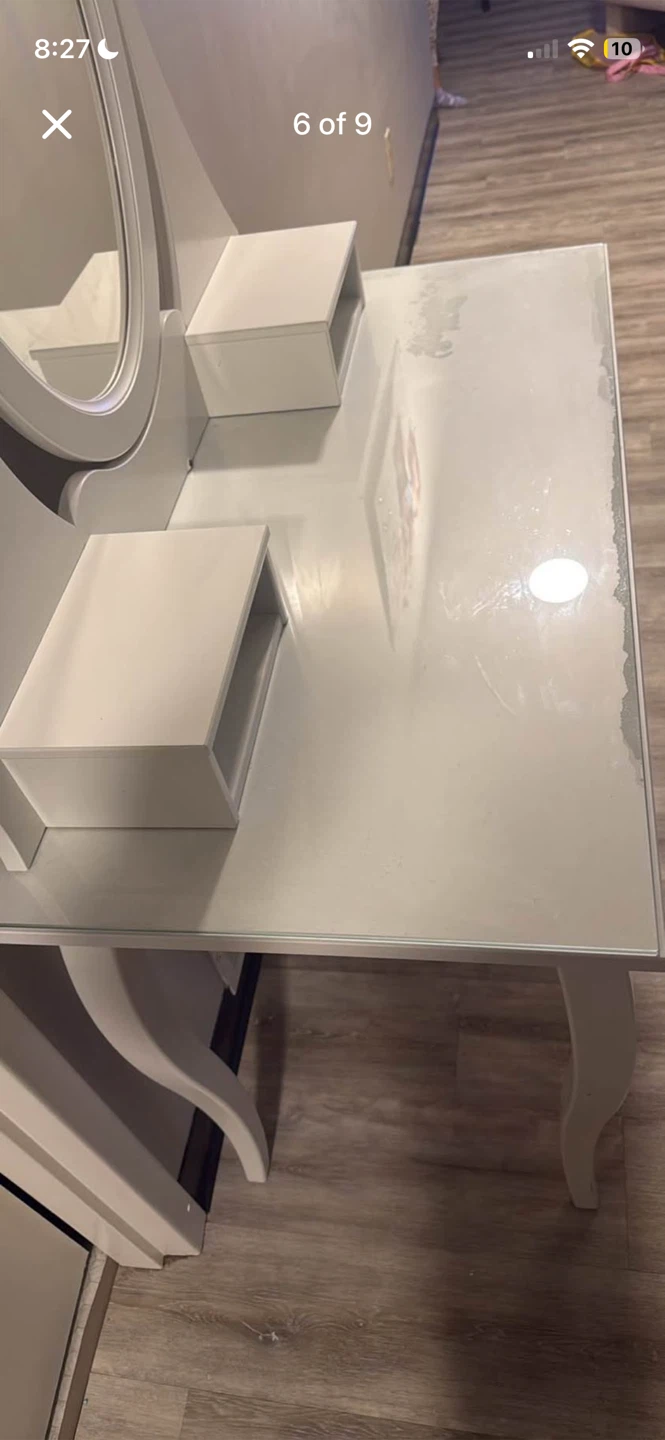 White Vanity Table with Oval Mirror - photo 2