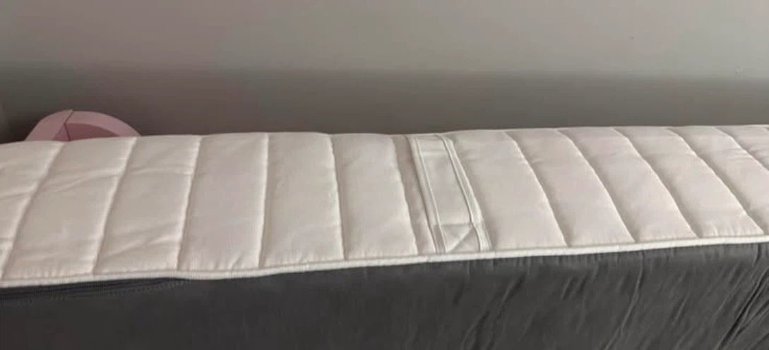 Pink Twin Size Kids Bed Frame with Mattress - photo 2