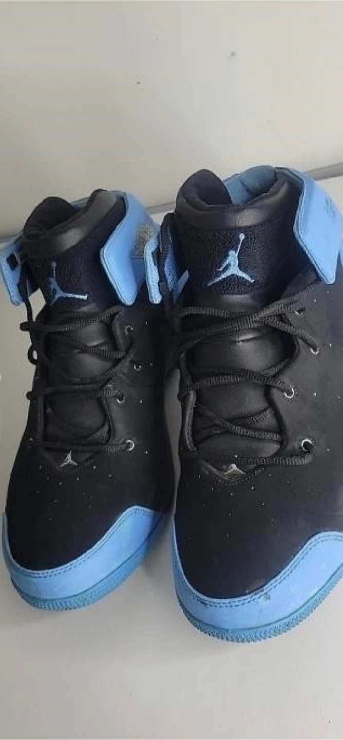 Jordan Melo 1.5 Black and University Blue Sneakers - photo 2