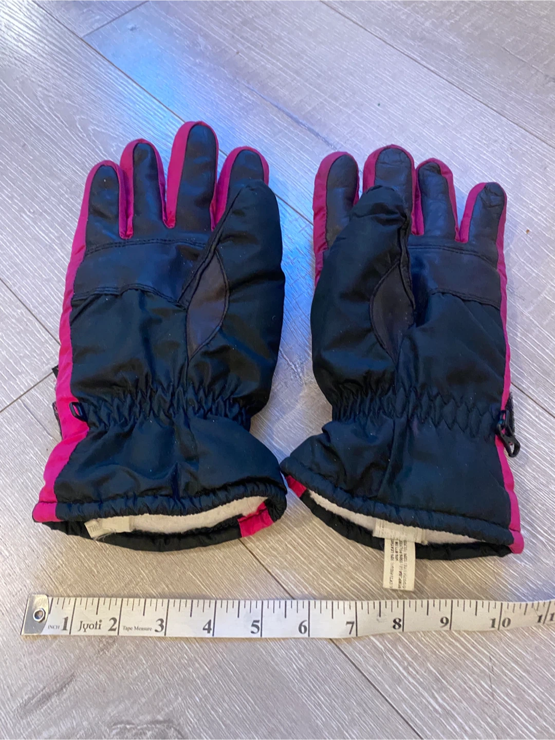 Black and Pink Insulated Winter Gloves - photo 4