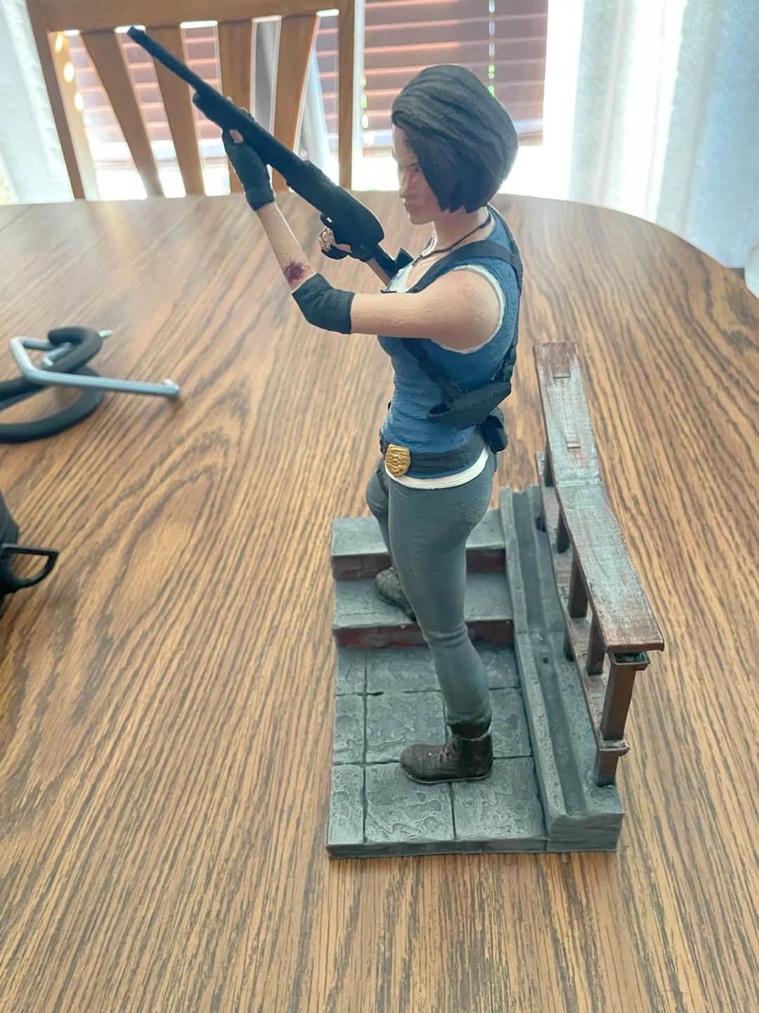 Resident Evil Jill Valentine Statue - photo 2