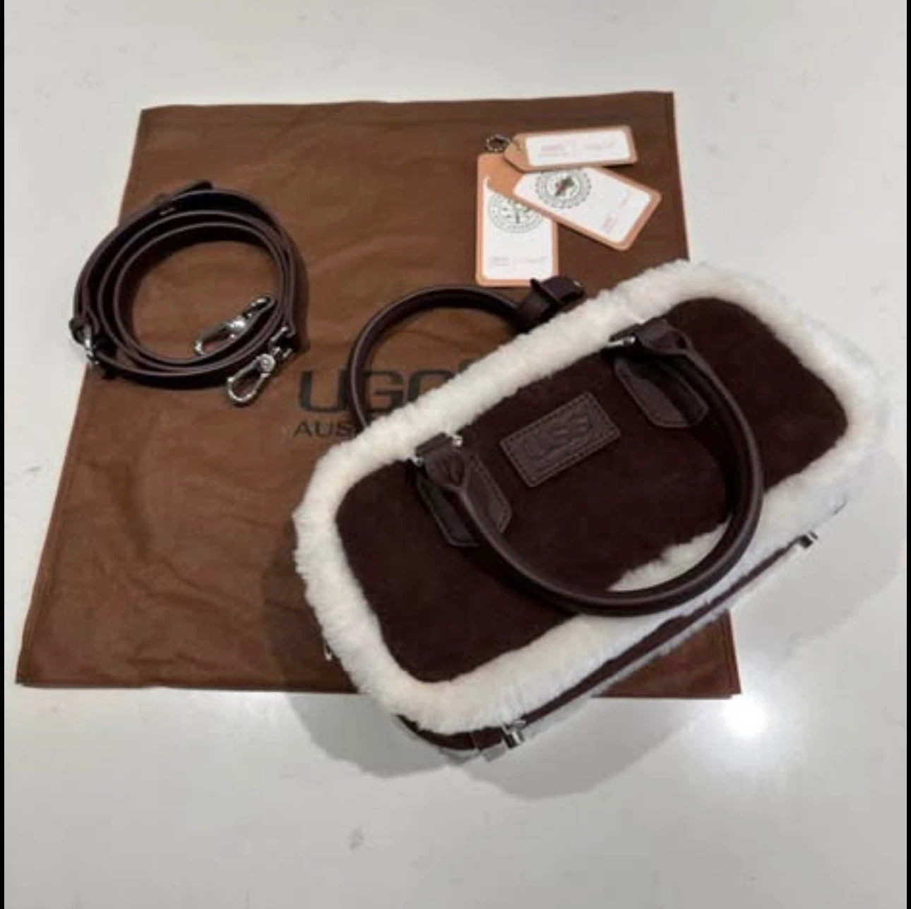 UGG AUSPECIAL Chocolate Bowling bag - photo 3