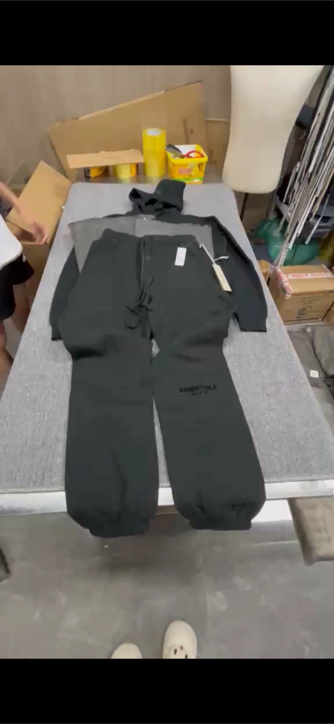 Essentials Fear of God Hoodie and Sweatpants Set