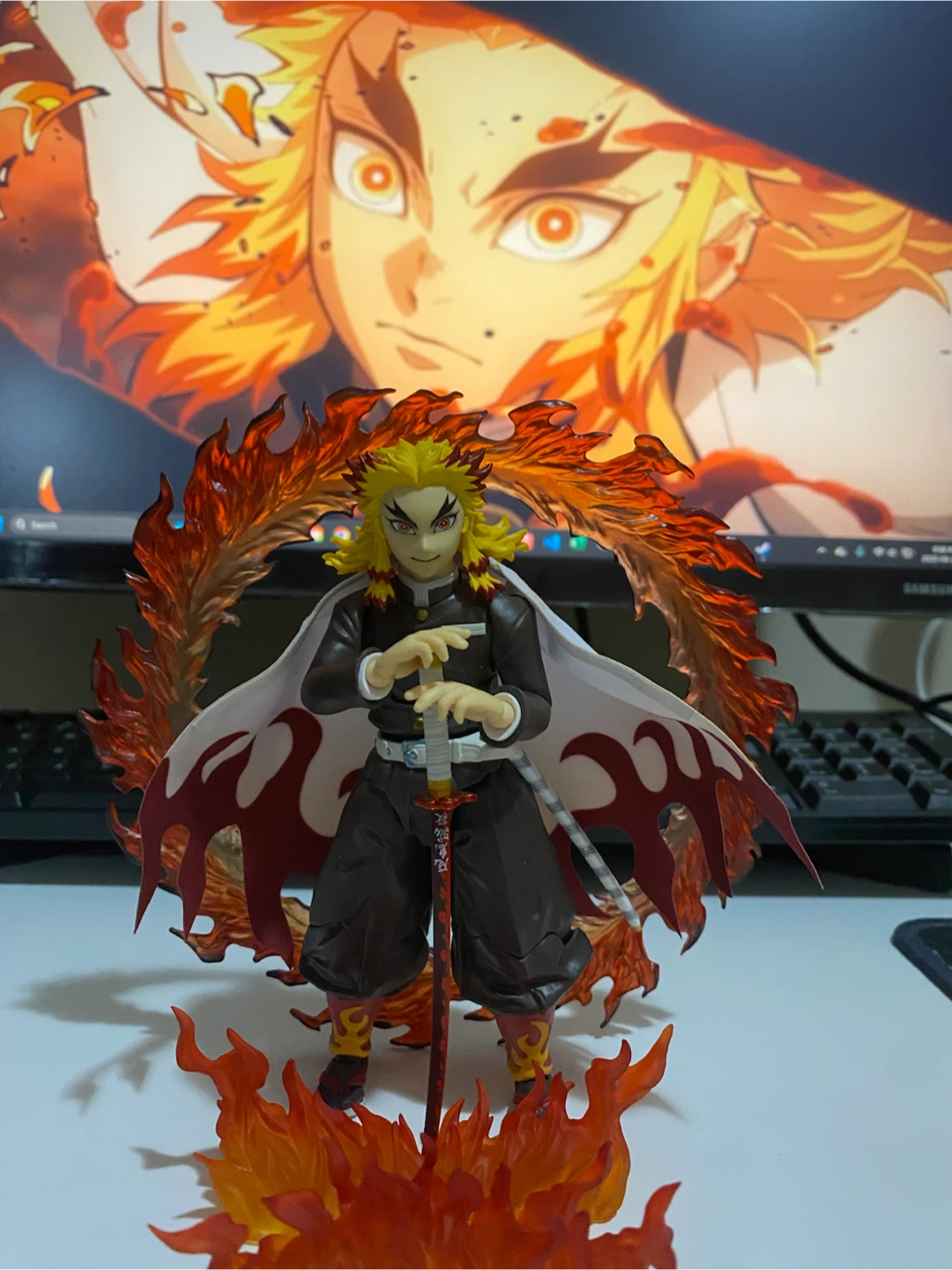 Demon Slayer Kyojuro Rengoku Figure Buzzmod