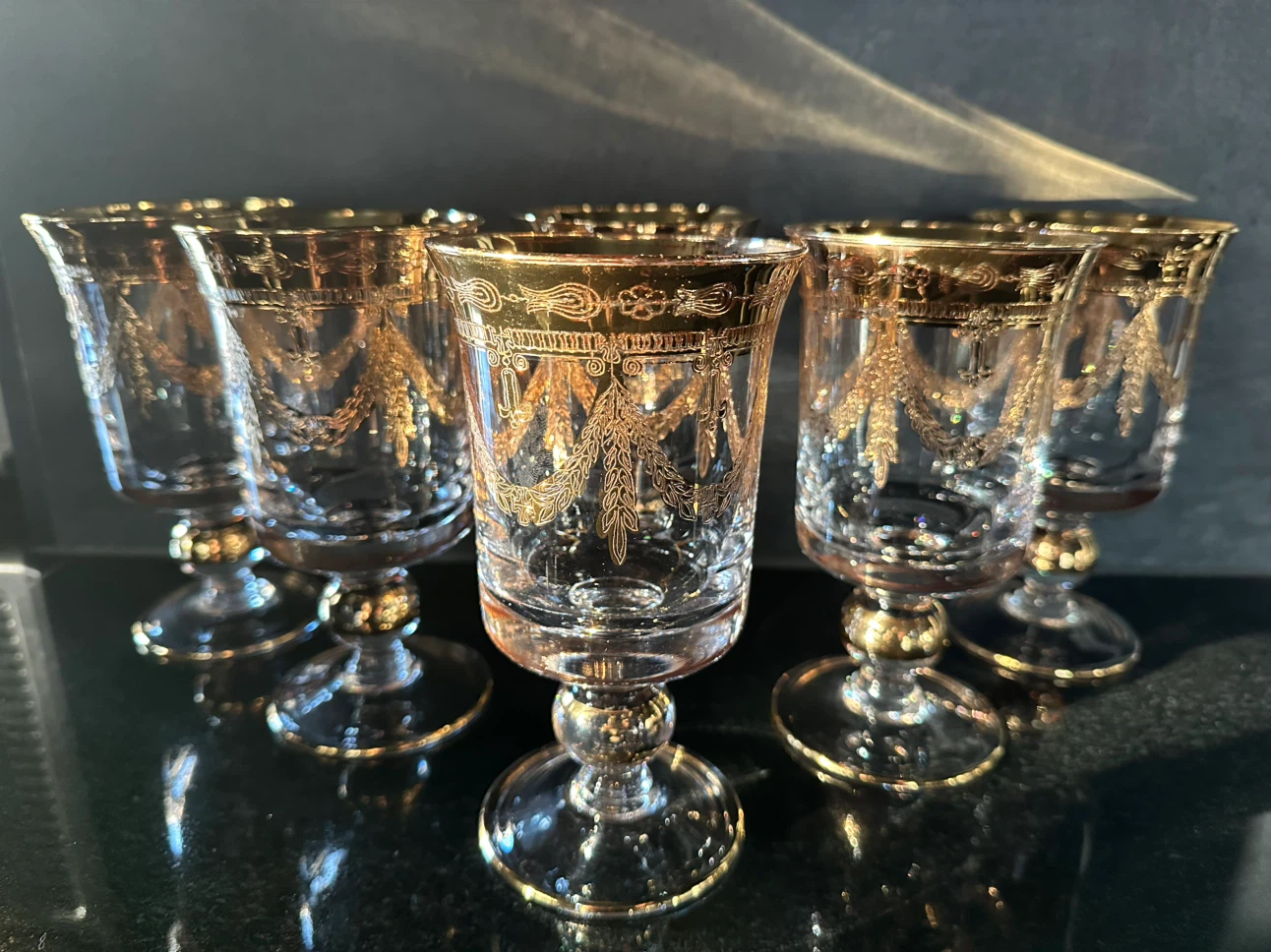 VINTAGE NIEMAN MARCUS - Decorated glass goblets  – Set of six
