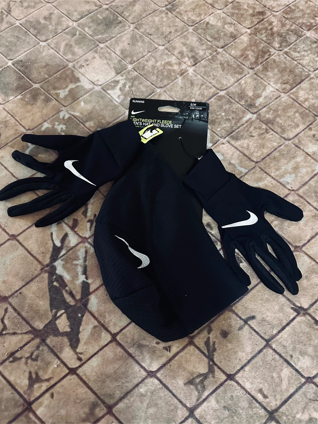 Nike Lightweight Fleece Hat and Glove Set