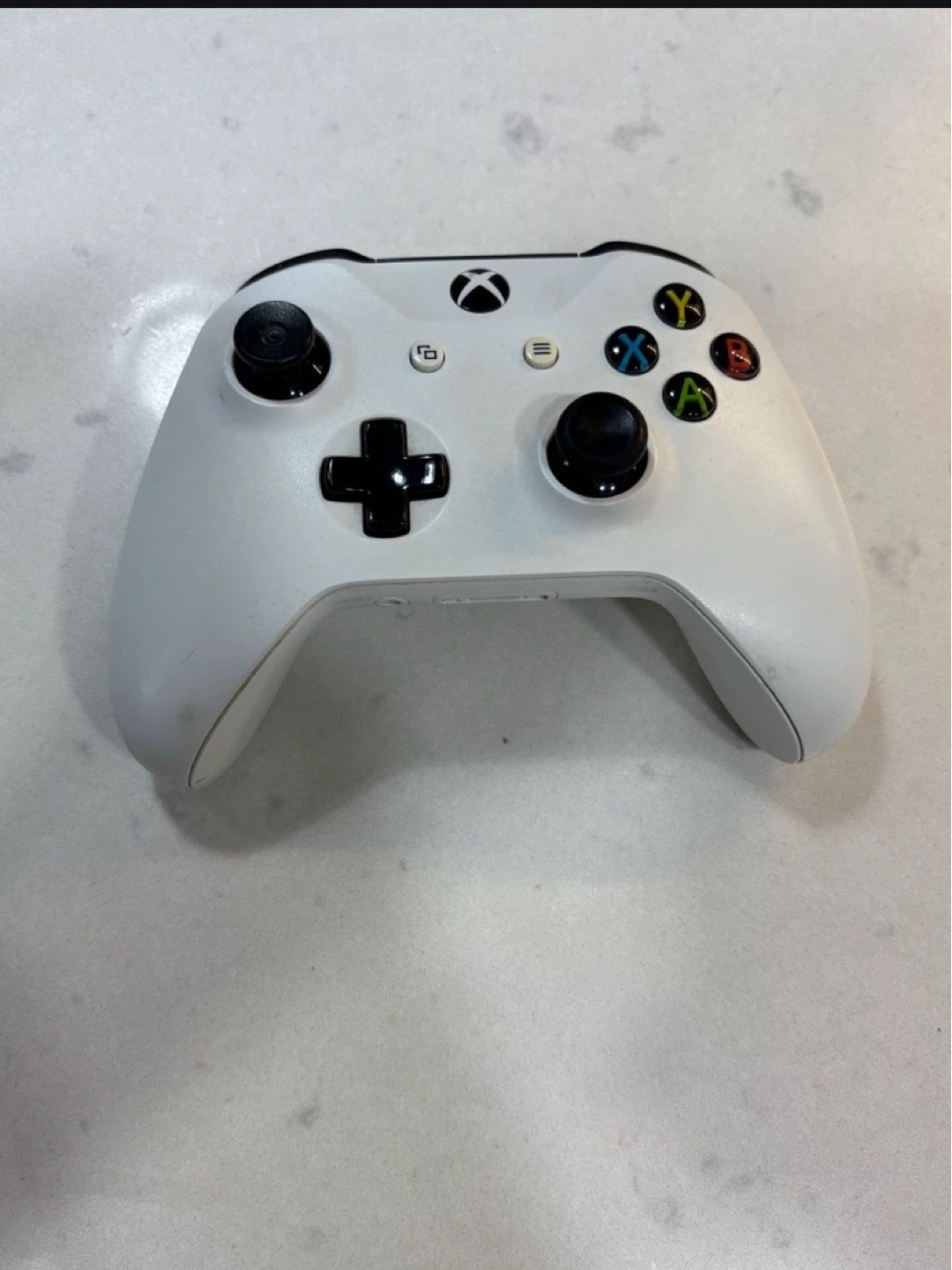 Microsoft Xbox One Wireless Controller Model 1708