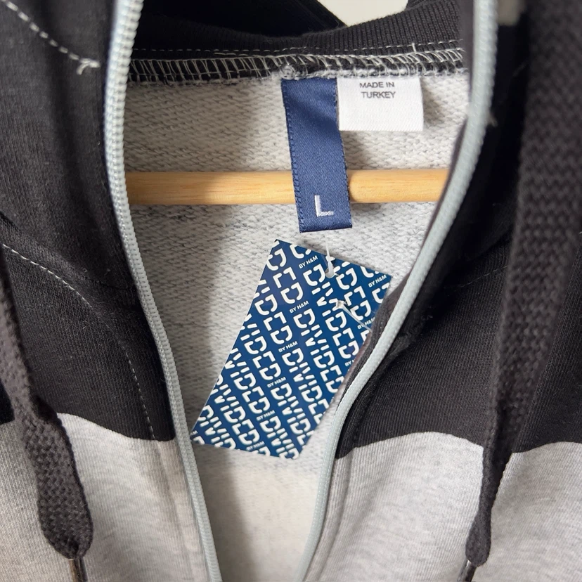 Striped Grey/Black Hoodie - New with tag - H&M - photo 5