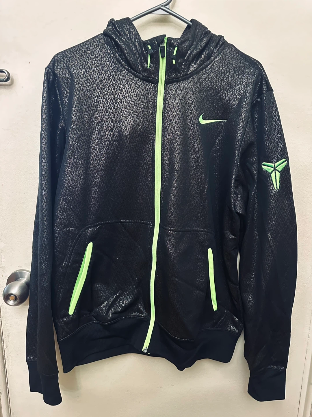 Nike Kobe Bryant Therma-Fit Hoodie - photo 4