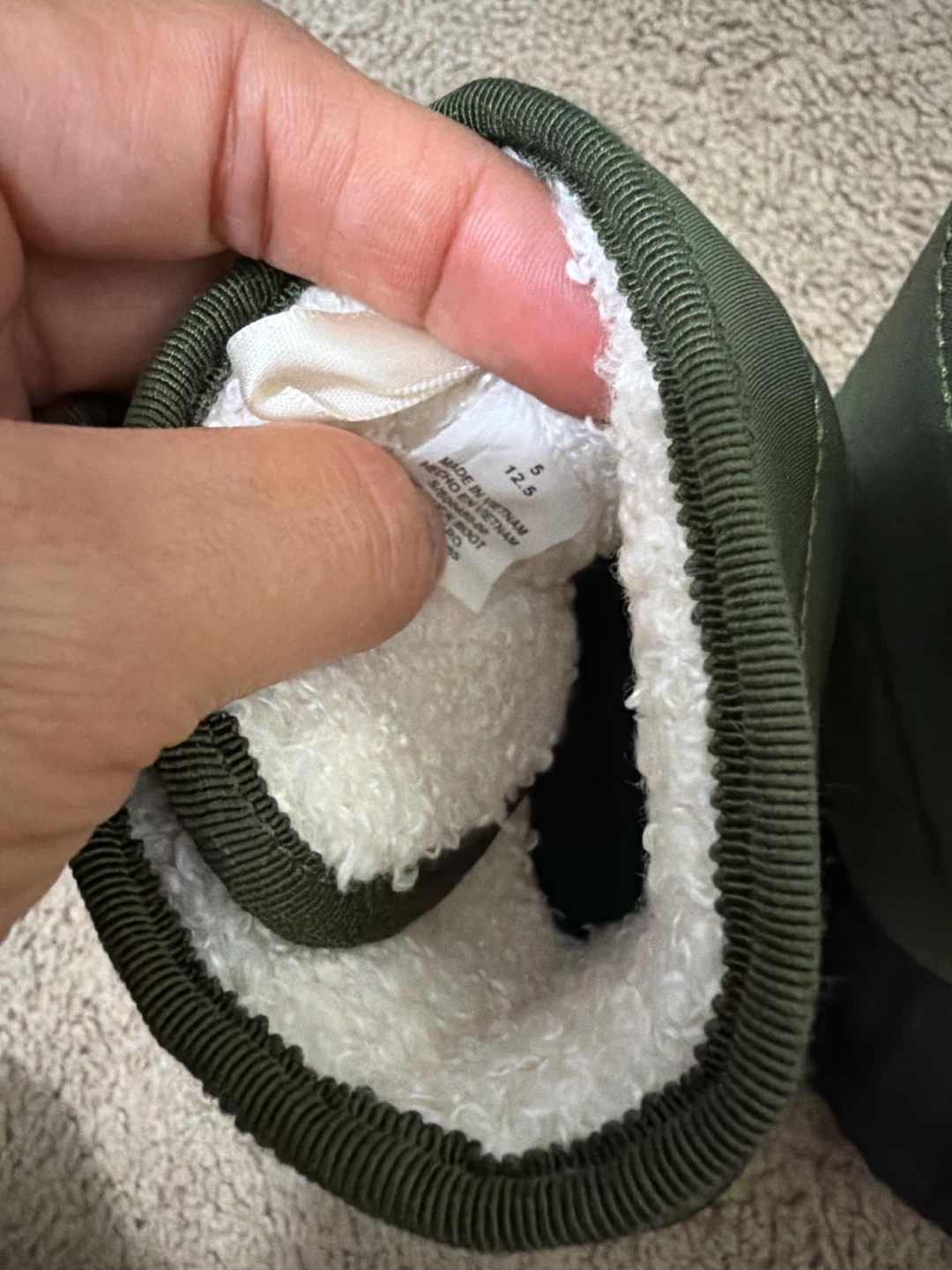 Kids Winter Boots Size 5 - photo 3