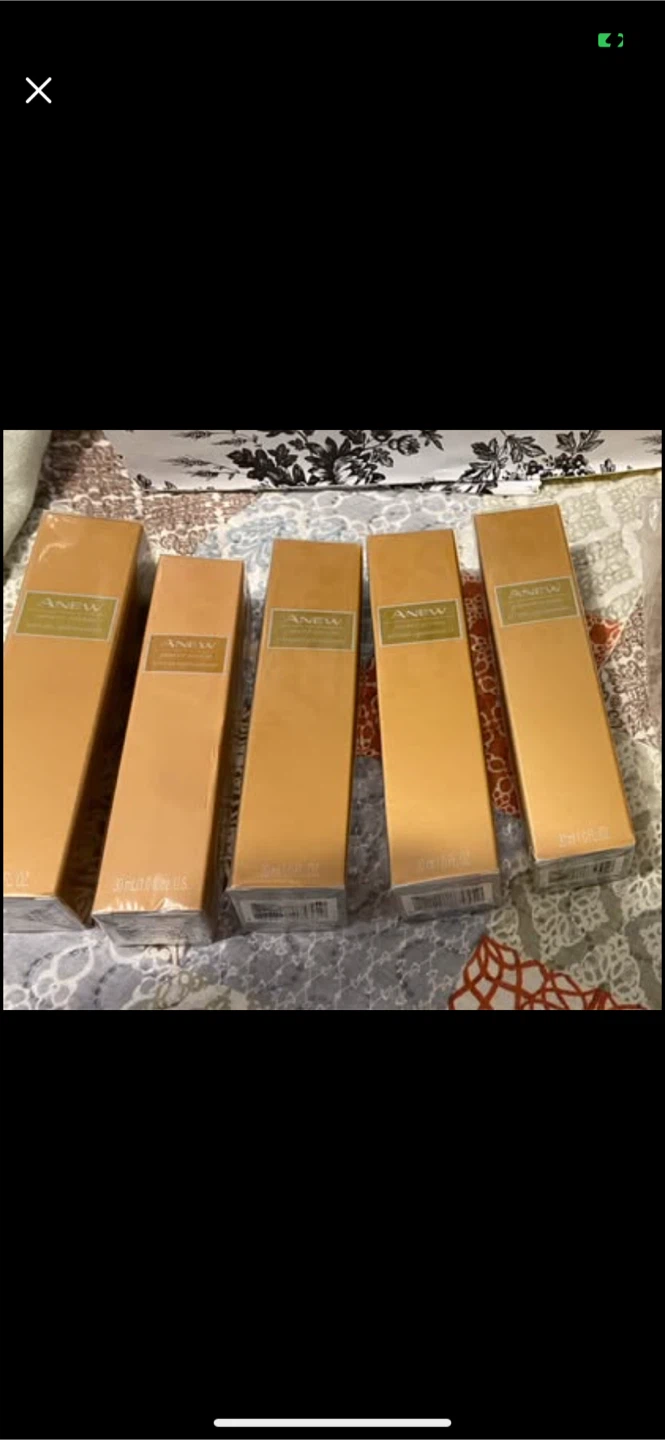Assorted Avon Anew Skincare Collection - photo 2