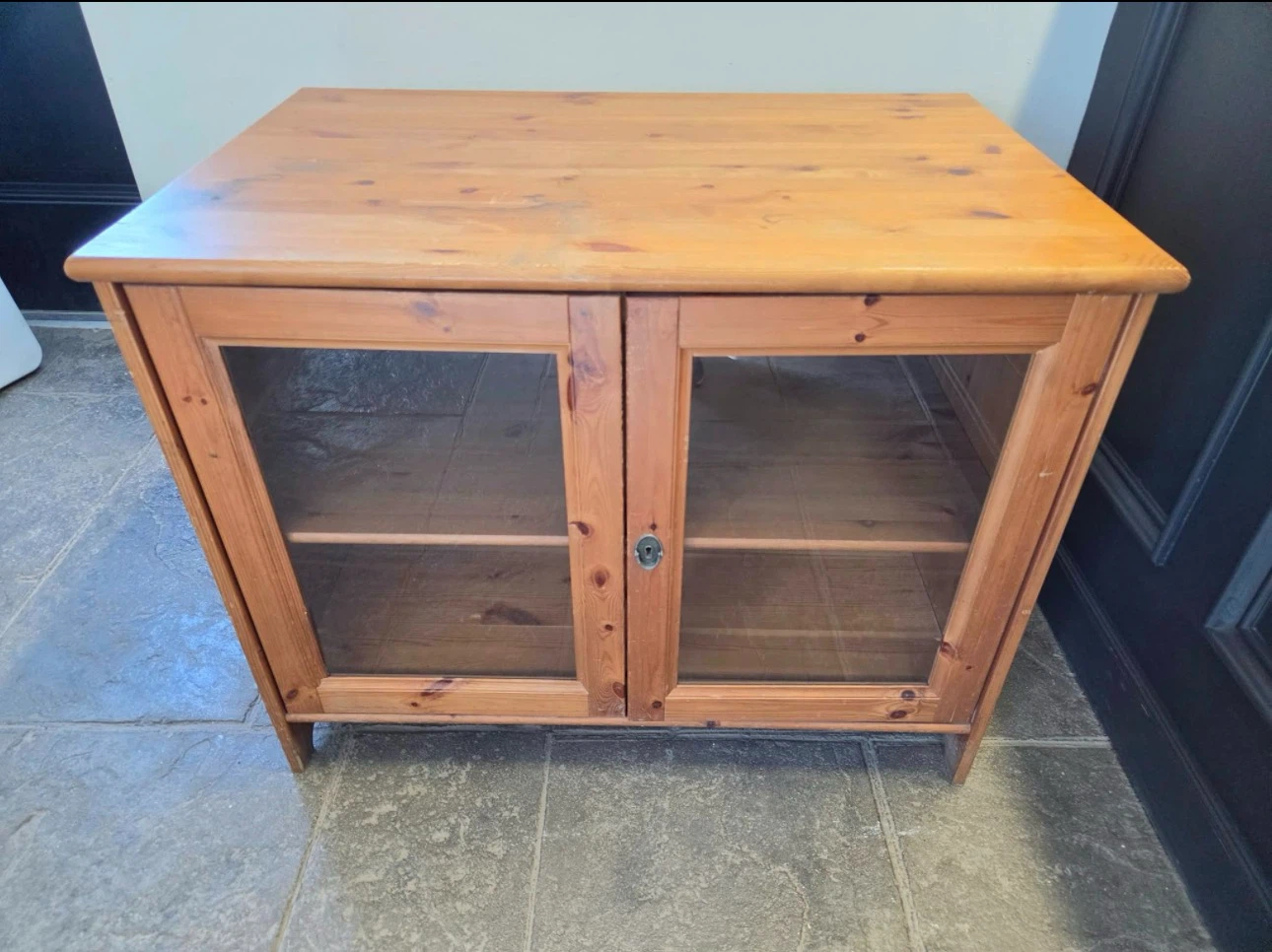 Solid Pine Glass Door Cabinet - photo 2