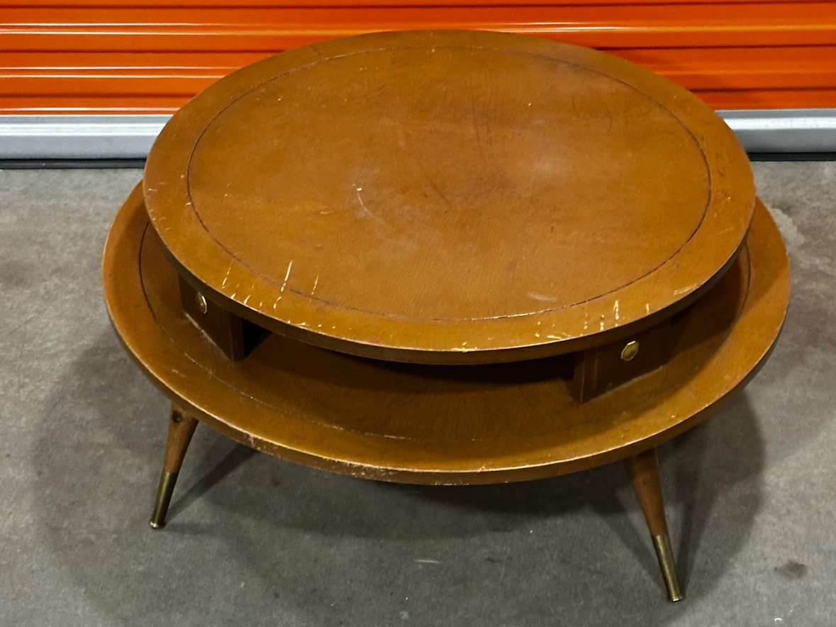 Round 2 tier mid century coffe table - photo 3
