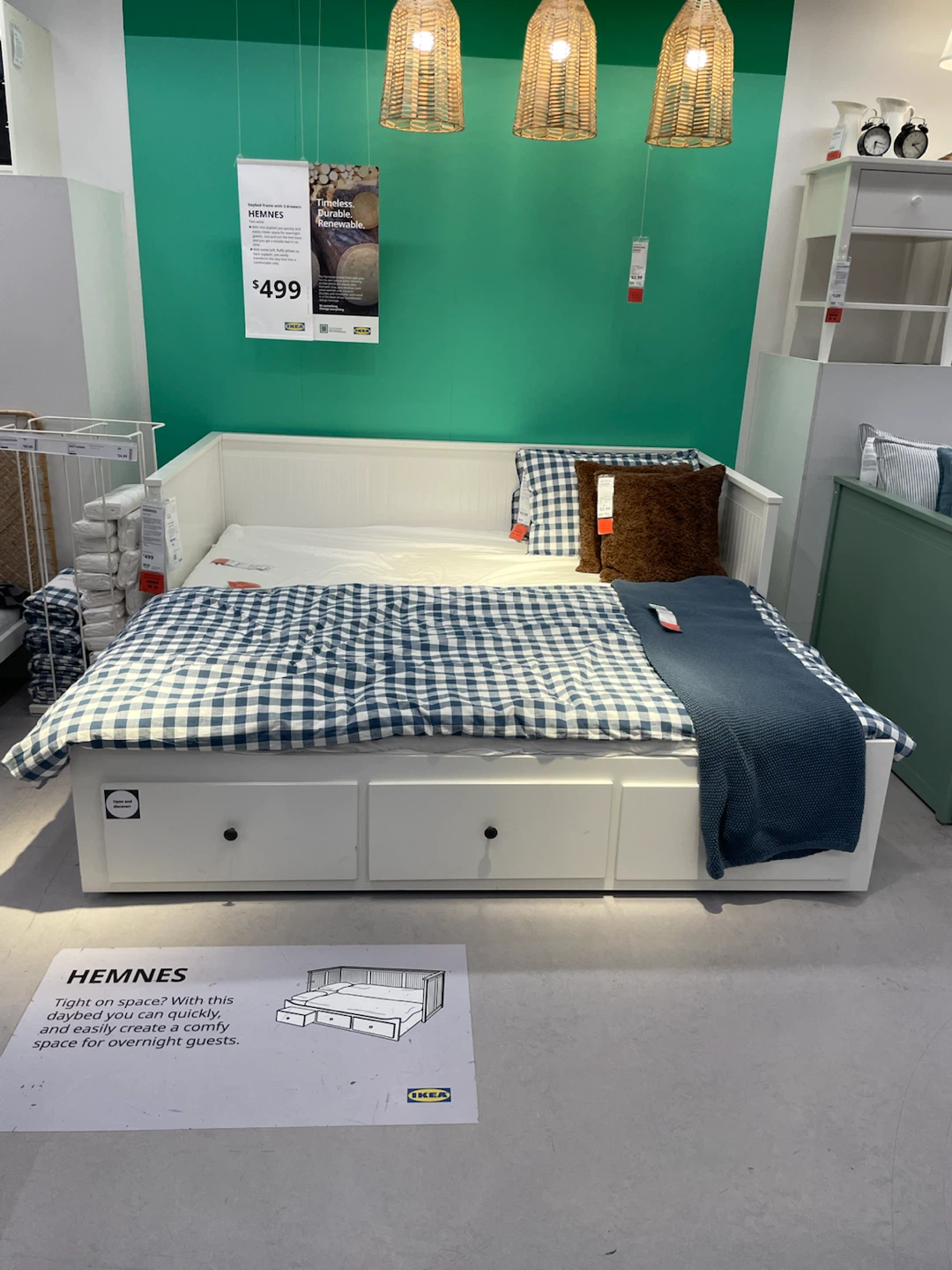 IKEA HEMNES Daybed frame with 3 drawers