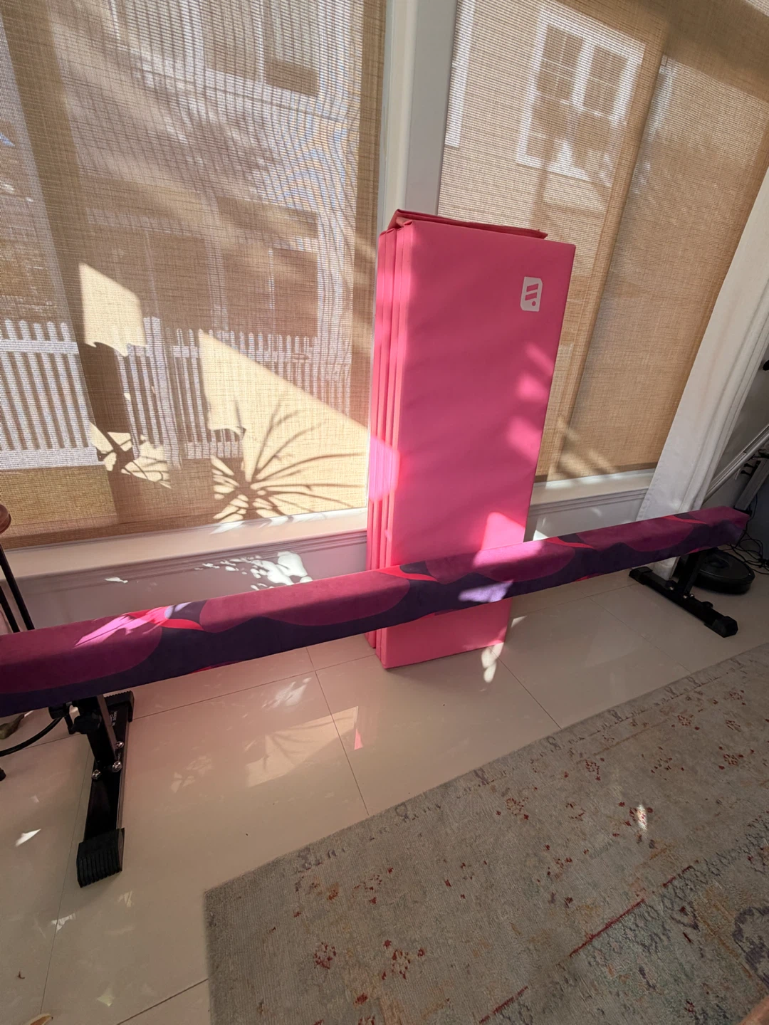 Adjustable Balance Beam and folding Mat for kids - photo 4
