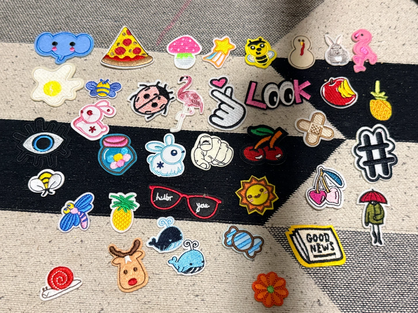 Assorted Embroidered Iron-On Patches